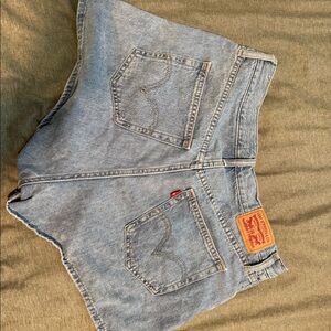 Levi’s high waisted mom shorts